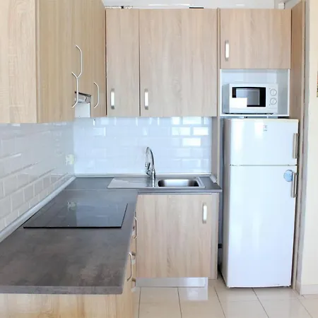 Cozy 2bd Sea View Appartamento *