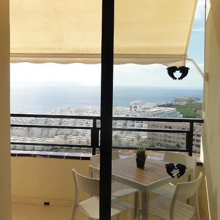Cozy 2bd Sea View *