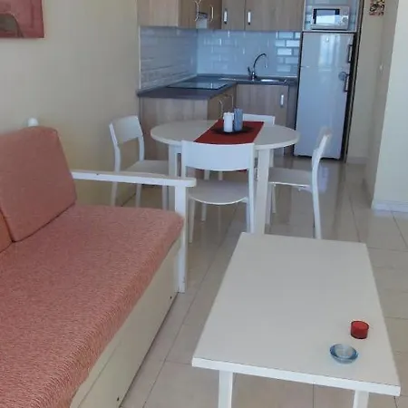 Cozy 2bd Sea View Appartamento