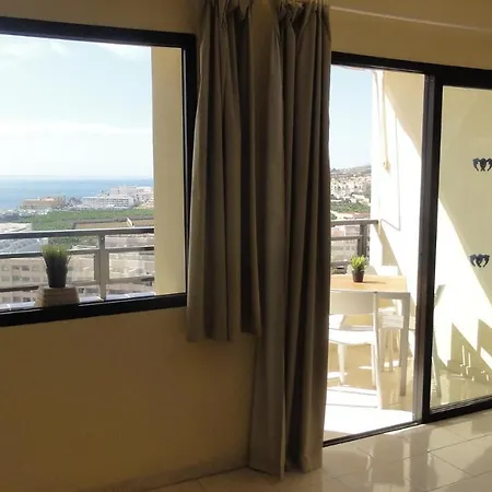 Cozy 2bd Sea View Appartamento