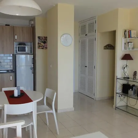 Cozy 2bd Sea View Апартаменты